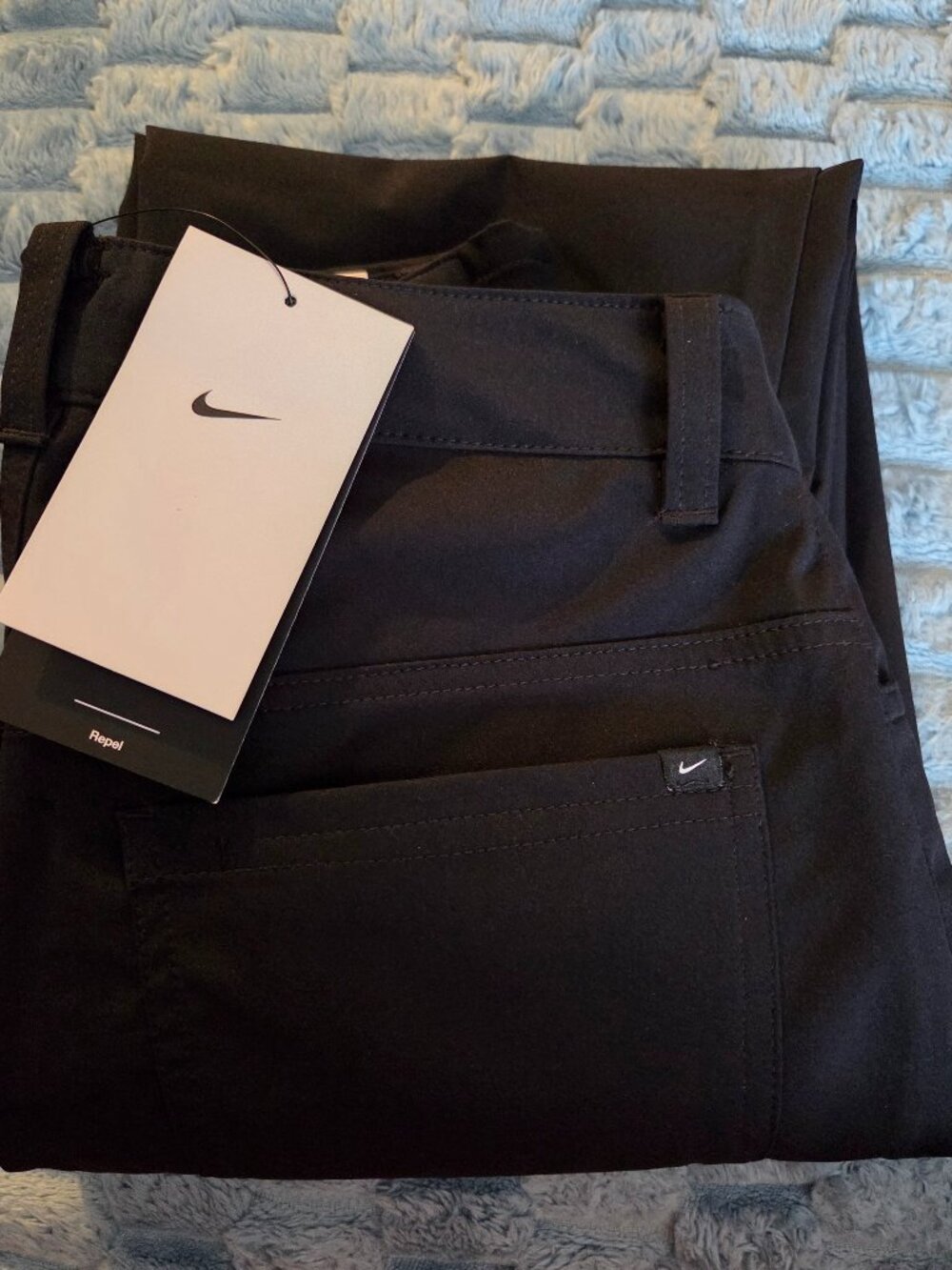 Womens nike gold repel pants size 2